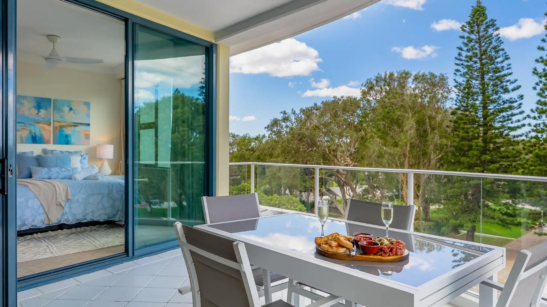 Sea Breeze At Mudjimba Beachside, Tennis Pool